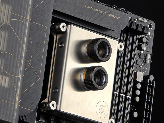 Asus CREATOR build by neSSa 021