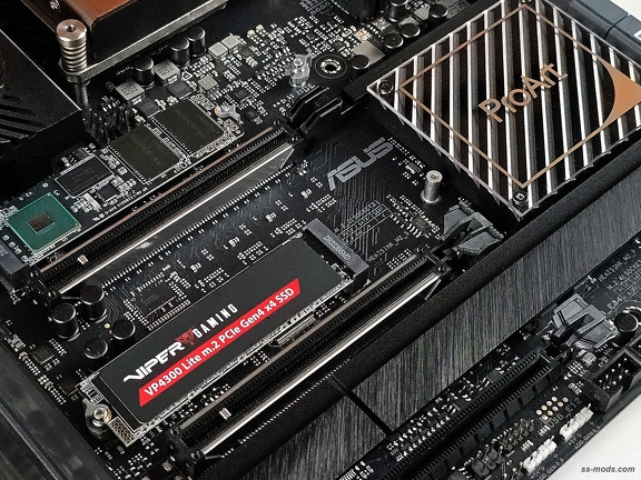 Asus CREATOR build by neSSa 026.jpg