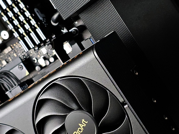 Asus CREATOR build by neSSa 037